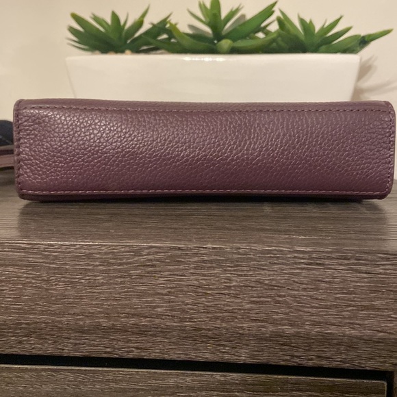 Tory Burch - Picture 3 of 5